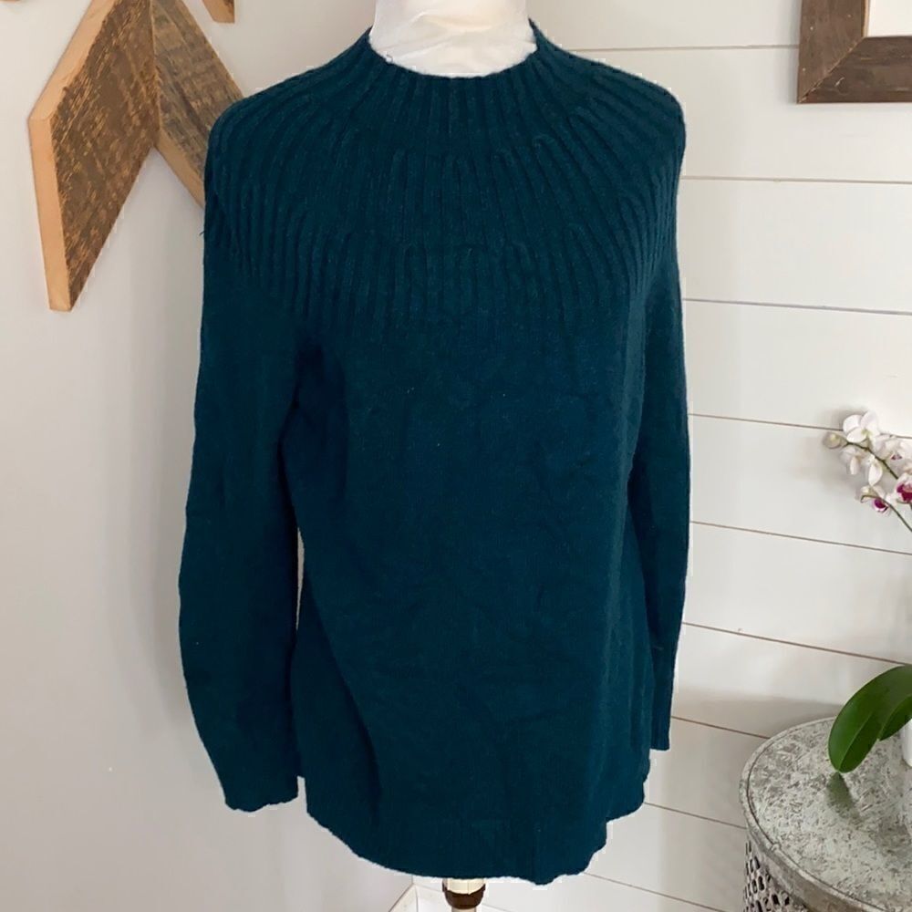 Anthropologie | Green Mock Neck Sweater | XS